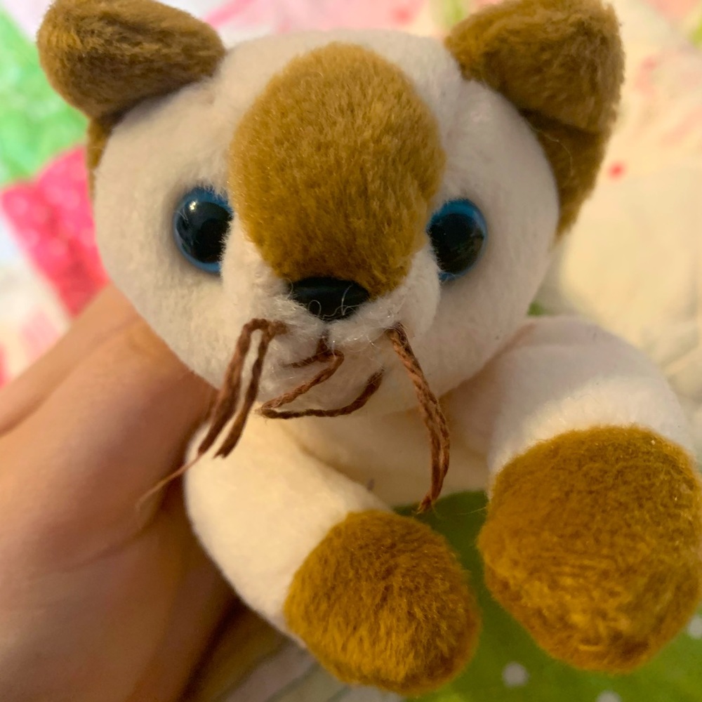 Snip The Cat Retired Beanie Baby